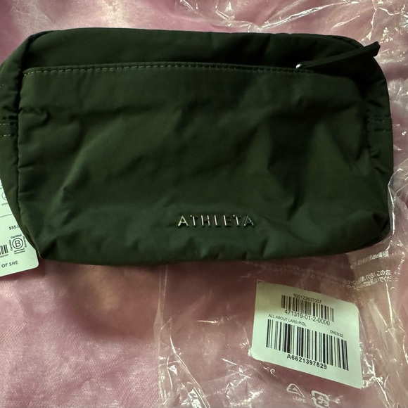 ATHLETA ALL about Large Olive Belt Bag - Picture 3 of 5
